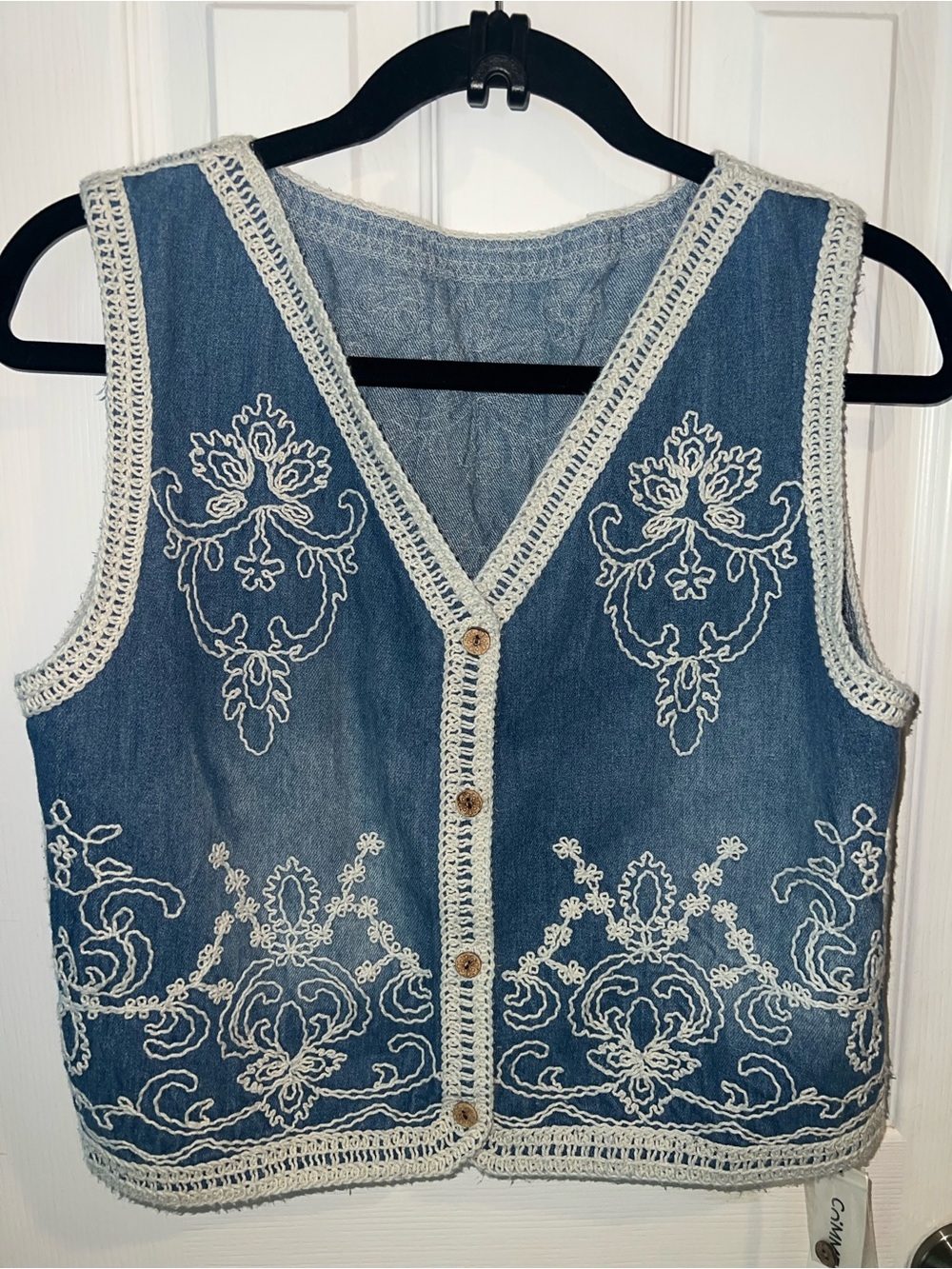 Commense Blue Embroidered vest